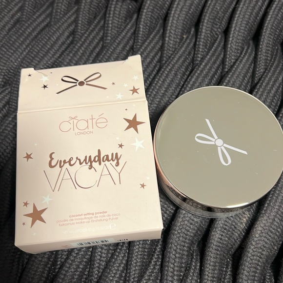 Everyday Vacay - Picture 1 of 2